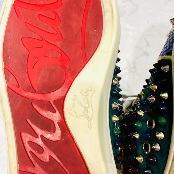 Christian Louboutin Louis Flat Python sneakers in a multi-color studded design - Picture 13 of 17